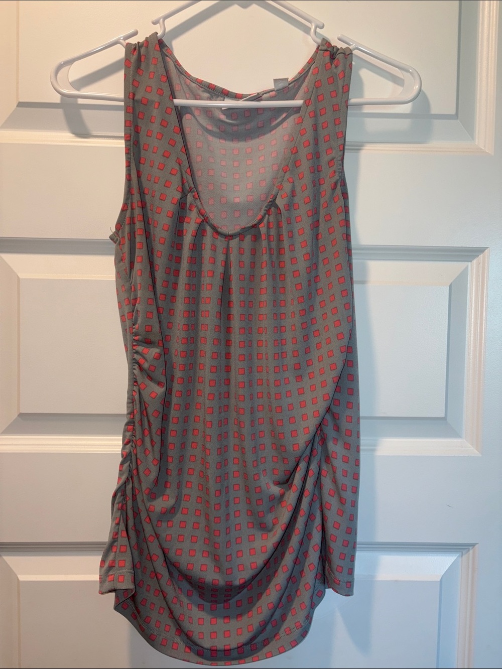 New York & Company Gray Tank with Coral Square Print